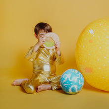 Afbeelding in Gallery-weergave laden, Petit Boum - Sensorische Maan - Moon - Geel