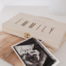 Afbeelding in Gallery-weergave laden, Gepersonaliseerd - Echo foto bewaardoosje met naam