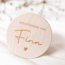 Afbeelding in Gallery-weergave laden, Gepersonaliseerd - Tandendoosje voor melktandjes met naam