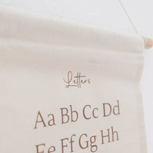 Afbeelding in Gallery-weergave laden, Textielposter Letters - Educatieve poster voor kinderkamer